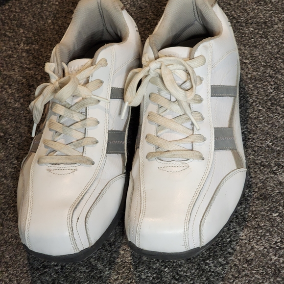 Perry Ellis Casual Shoes - Picture 3 of 4